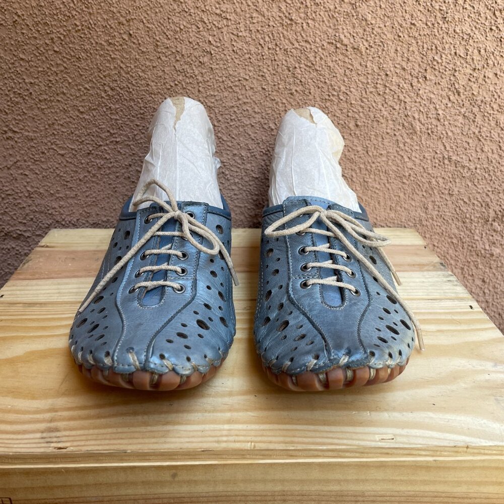 Cabello Blue polka dot punch leather sneaker Size 6 / EU 36 - Picture 13 of 13